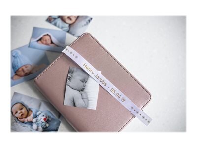 Schriftbandkassette Brother 12mmx4m weiß/gold n. klebend